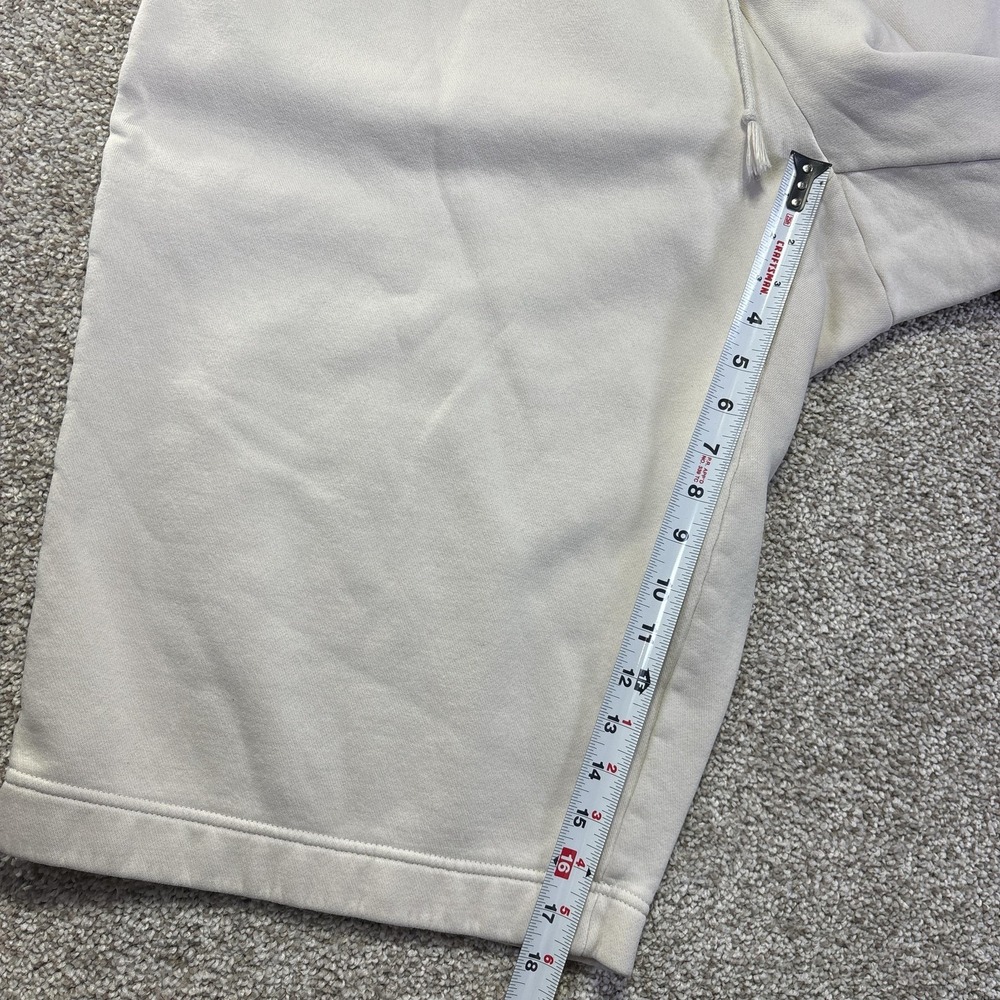 Y2K Baggy Nike Shorts Mens 2XL Beige Fleece Sweat Elastic Waist Pockets Casual - Picture 4 of 8
